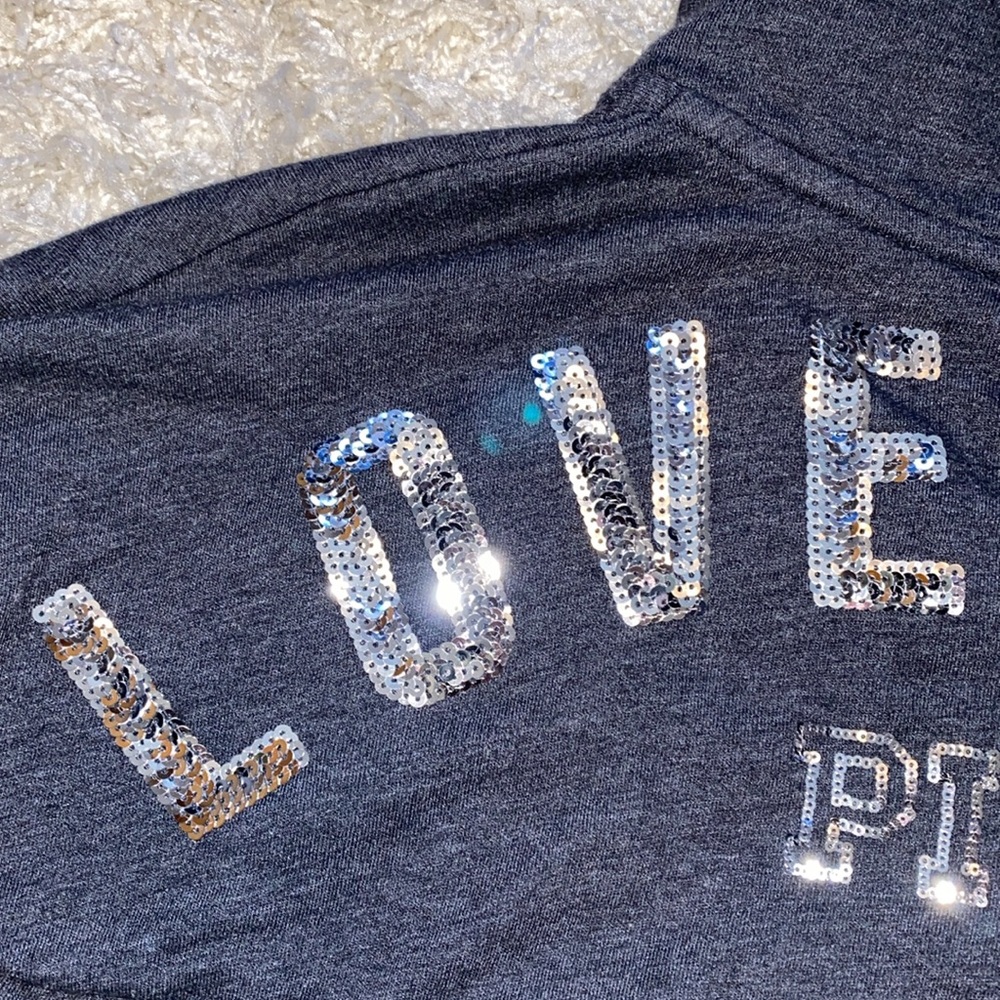 Victoria’s Secret PINK Dark Gray w/ Silver Sequin Bling Sweater. - Picture 6 of 12